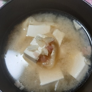 素朴♩豆腐と揚げとみょうがの味噌汁